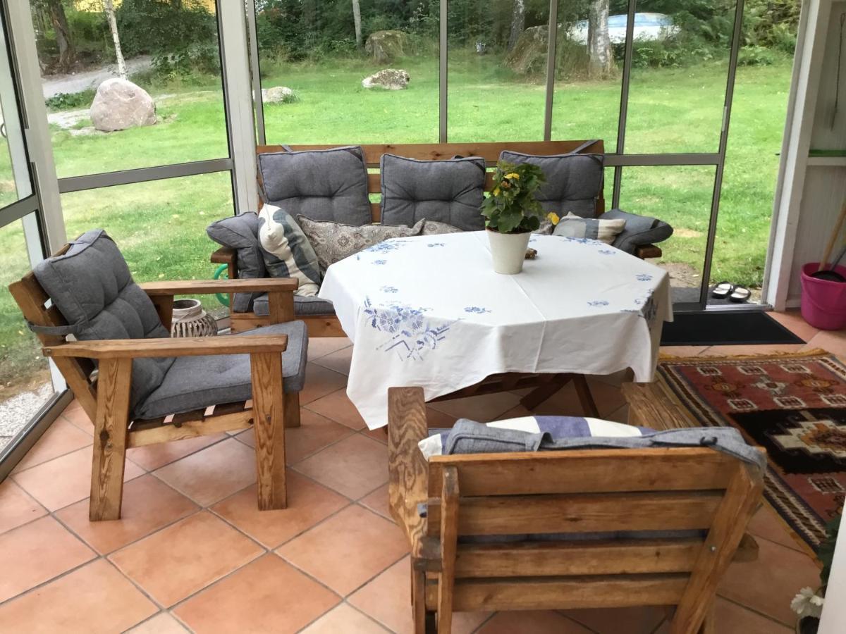 Almagarden Lantlig Miljoe Vila Svängsta Exterior foto